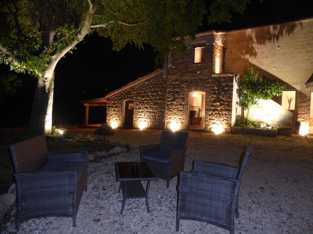 Pietre Di Fiume Villa Apice Exterior photo