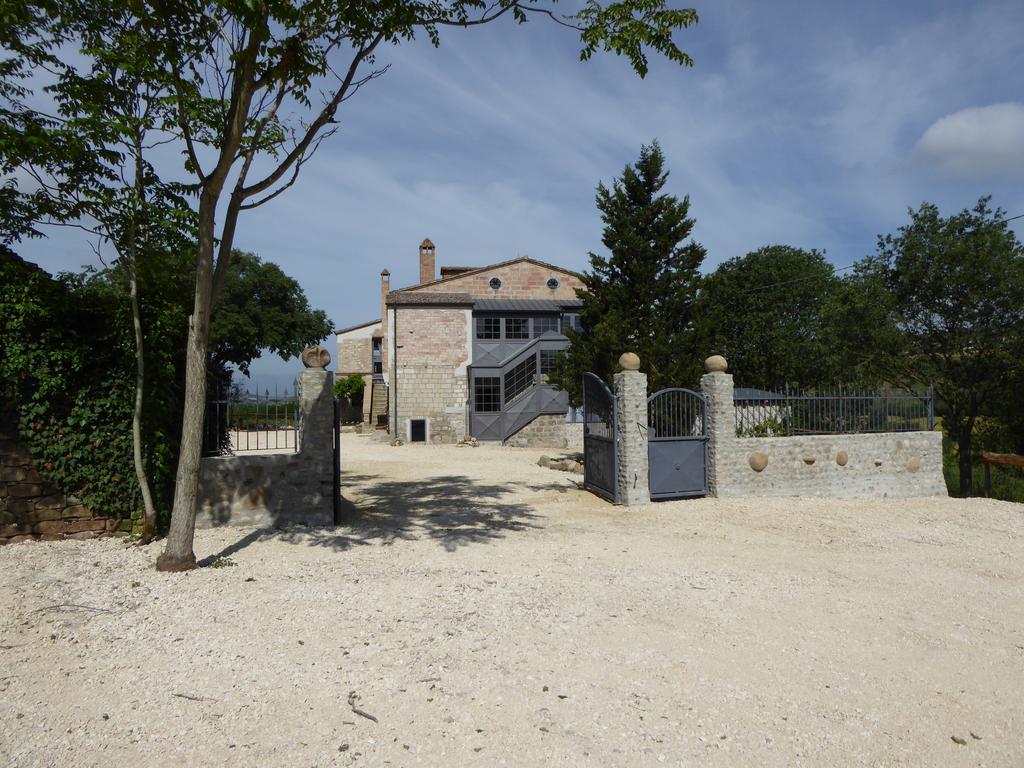 Pietre Di Fiume Villa Apice Exterior photo