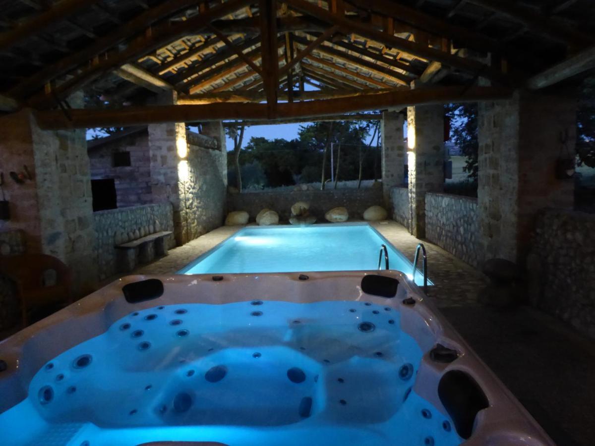 Pietre Di Fiume Villa Apice Exterior photo